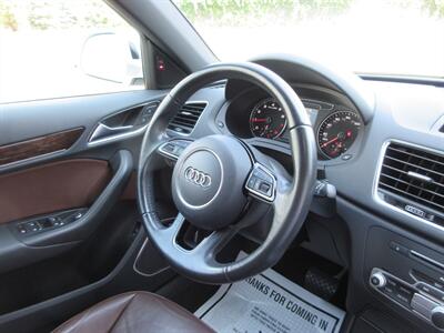2016 Audi Q3 2.0T Quattro Prestige S Line   - Photo 34 - Bohemia, NY 11716