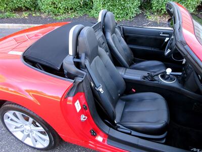 2006 Mazda MX-5 Miata Grand Touring   - Photo 28 - Bohemia, NY 11716