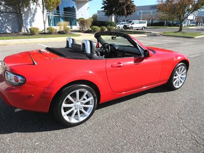 2006 Mazda MX-5 Miata Grand Touring   - Photo 17 - Bohemia, NY 11716