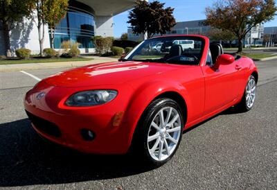 2006 Mazda MX-5 Miata Grand Touring   - Photo 1 - Bohemia, NY 11716