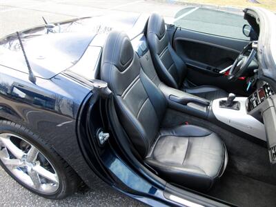 2007 Saturn Sky Convertible   - Photo 30 - Bohemia, NY 11716