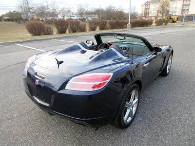 2007 Saturn Sky Convertible   - Photo 4 - Bohemia, NY 11716