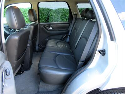 2006 Mazda Tribute   - Photo 37 - Bohemia, NY 11716