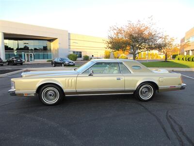 1979 Lincoln Mark V   - Photo 13 - Bohemia, NY 11716