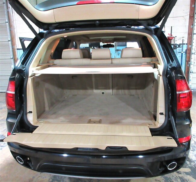 2012 BMW X5 xDrive35d   - Photo 16 - Bohemia, NY 11716