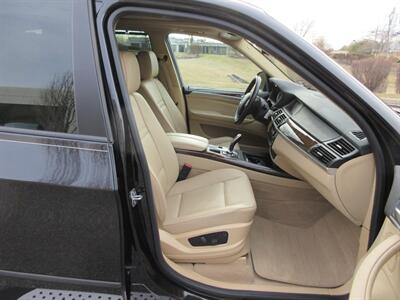 2012 BMW X5 xDrive35d   - Photo 42 - Bohemia, NY 11716