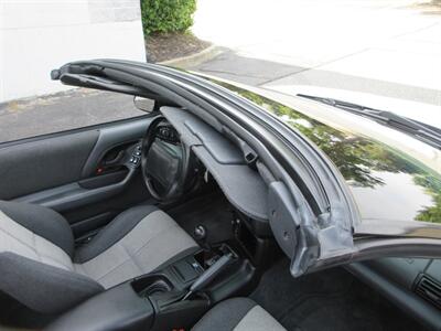 1994 Chevrolet Camaro Z28 Convertible - Photo 52 - Bohemia, NY 11716