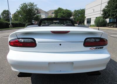 1994 Chevrolet Camaro Z28 Convertible - Photo 14 - Bohemia, NY 11716