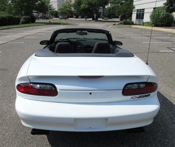 1994 Chevrolet Camaro Z28 Convertible - Photo 12 - Bohemia, NY 11716