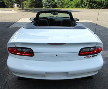 1994 Chevrolet Camaro Z28 Convertible - Photo 18 - Bohemia, NY 11716