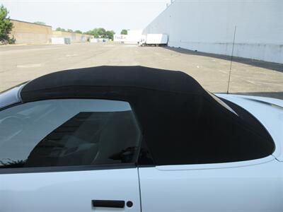 1994 Chevrolet Camaro Z28 Convertible - Photo 29 - Bohemia, NY 11716