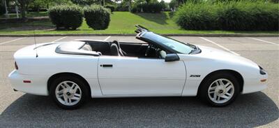 1994 Chevrolet Camaro Z28 Convertible - Photo 10 - Bohemia, NY 11716