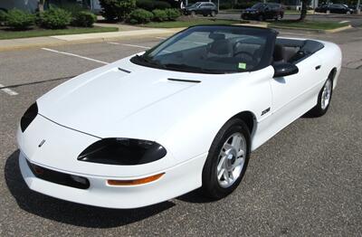 1994 Chevrolet Camaro Z28 Convertible - Photo 5 - Bohemia, NY 11716