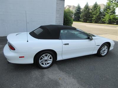 1994 Chevrolet Camaro Z28 Convertible - Photo 27 - Bohemia, NY 11716