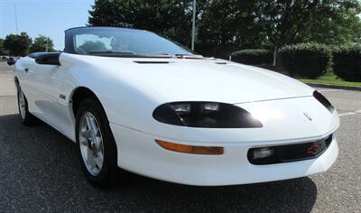 1994 Chevrolet Camaro Z28 Convertible - Photo 2 - Bohemia, NY 11716