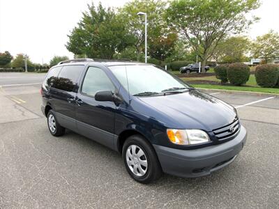 2003 Toyota Sienna CE   - Photo 6 - Bohemia, NY 11716