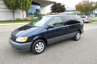 2003 Toyota Sienna CE   - Photo 5 - Bohemia, NY 11716