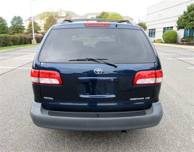 2003 Toyota Sienna CE   - Photo 12 - Bohemia, NY 11716