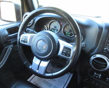 2011 Jeep Wrangler Unlimited 70th Anniversary   - Photo 35 - Bohemia, NY 11716