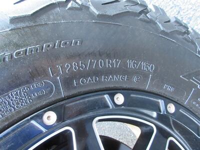 2011 Jeep Wrangler Unlimited 70th Anniversary   - Photo 66 - Bohemia, NY 11716