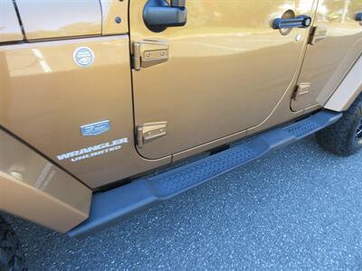 2011 Jeep Wrangler Unlimited 70th Anniversary   - Photo 27 - Bohemia, NY 11716