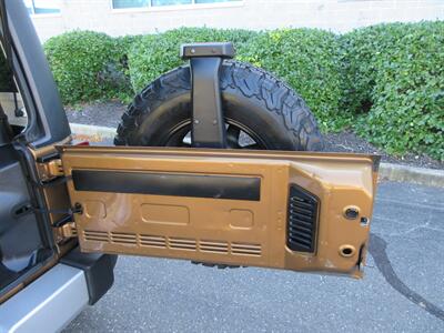 2011 Jeep Wrangler Unlimited 70th Anniversary   - Photo 64 - Bohemia, NY 11716