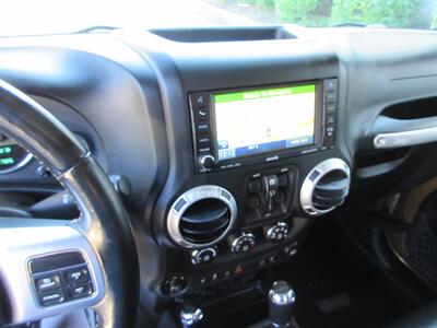 2011 Jeep Wrangler Unlimited 70th Anniversary   - Photo 42 - Bohemia, NY 11716