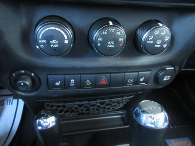 2011 Jeep Wrangler Unlimited 70th Anniversary   - Photo 43 - Bohemia, NY 11716