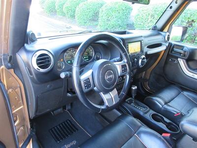 2011 Jeep Wrangler Unlimited 70th Anniversary   - Photo 34 - Bohemia, NY 11716