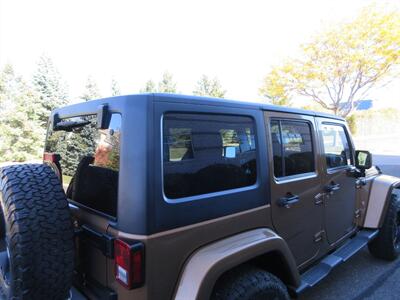 2011 Jeep Wrangler Unlimited 70th Anniversary   - Photo 32 - Bohemia, NY 11716