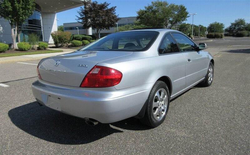 2001 Acura CL 3.2   - Photo 4 - Bohemia, NY 11716