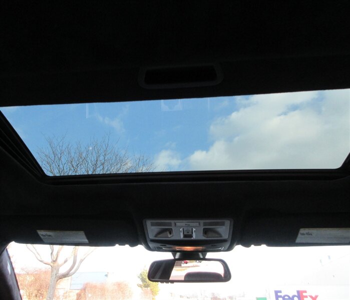 2015 Jaguar XF 3.0 Sport   - Photo 49 - Bohemia, NY 11716