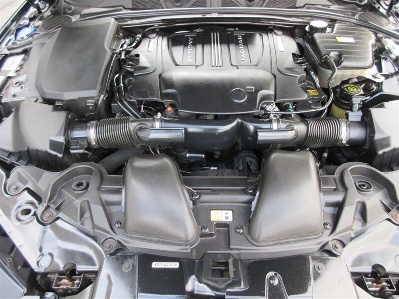 2015 Jaguar XF 3.0 Sport   - Photo 68 - Bohemia, NY 11716