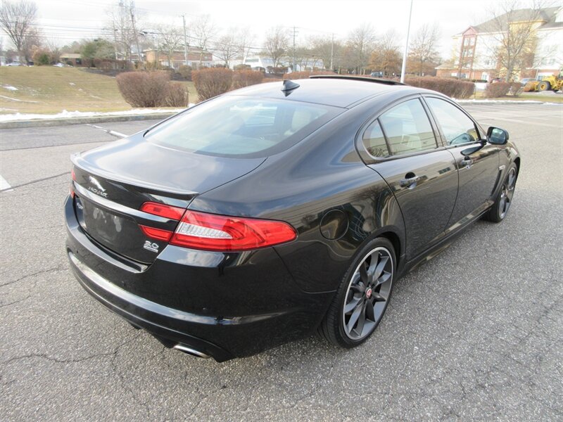 2015 Jaguar XF 3.0 Sport   - Photo 4 - Bohemia, NY 11716