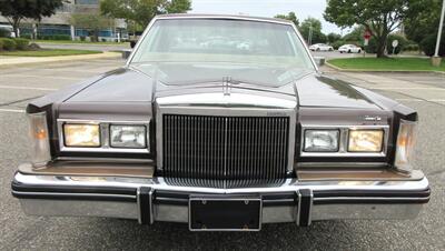 1980 Lincoln Town Car - Photo 15 - Bohemia, NY 11716