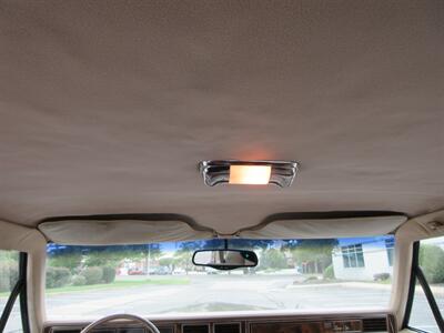 1980 Lincoln Town Car - Photo 32 - Bohemia, NY 11716