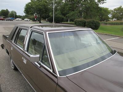 1980 Lincoln Town Car - Photo 17 - Bohemia, NY 11716