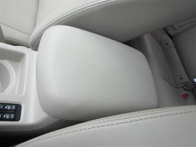 2013 Subaru XV Crosstrek 2.0i Limited   - Photo 25 - Bohemia, NY 11716
