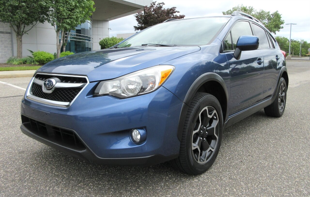 2013 Subaru XV Crosstrek 2.0i Limited   - Photo 1 - Bohemia, NY 11716