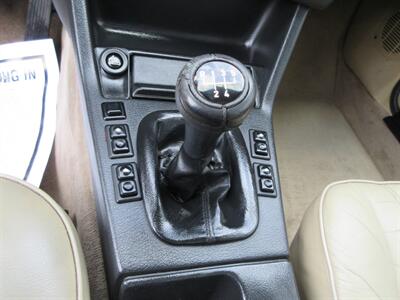 1987 BMW 325i   - Photo 32 - Bohemia, NY 11716