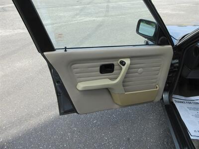 1987 BMW 325i   - Photo 27 - Bohemia, NY 11716