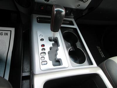 2011 Nissan Titan PRO-4X   - Photo 34 - Bohemia, NY 11716