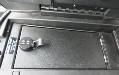 2011 Nissan Titan PRO-4X   - Photo 33 - Bohemia, NY 11716