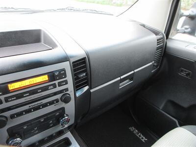 2011 Nissan Titan PRO-4X   - Photo 38 - Bohemia, NY 11716
