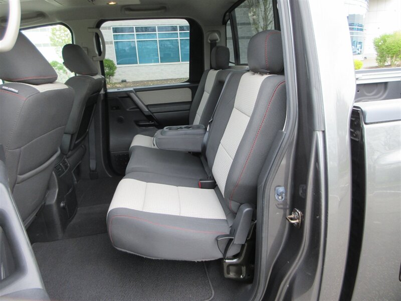 2011 Nissan Titan PRO-4X   - Photo 45 - Bohemia, NY 11716