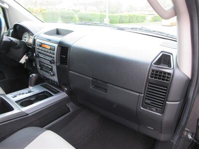 2011 Nissan Titan PRO-4X   - Photo 52 - Bohemia, NY 11716