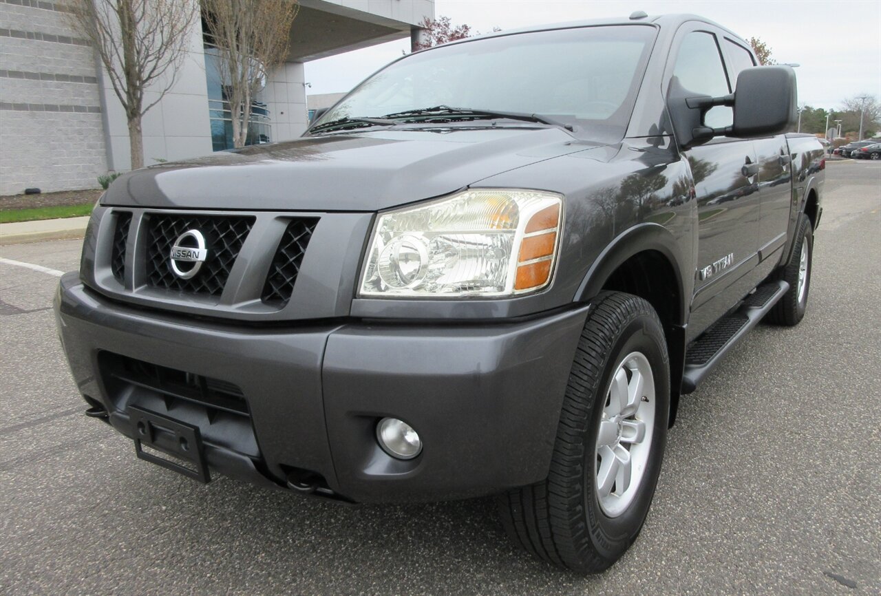 2011 Nissan Titan PRO-4X   - Photo 1 - Bohemia, NY 11716