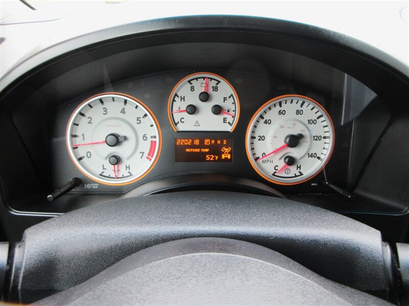 2011 Nissan Titan PRO-4X   - Photo 71 - Bohemia, NY 11716