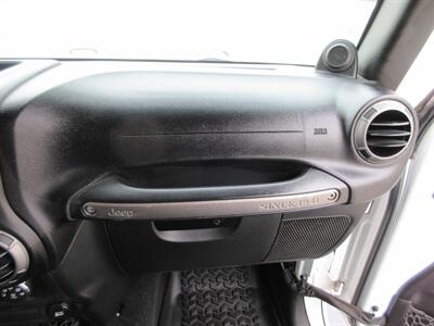 2014 Jeep Wrangler Unlimited Sport - Photo 48 - Bohemia, NY 11716