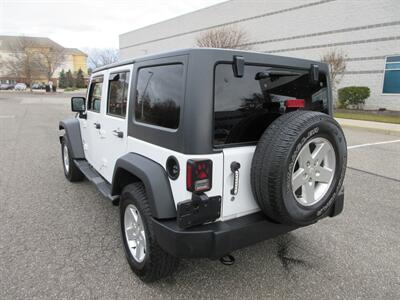 2014 Jeep Wrangler Unlimited Sport - Photo 3 - Bohemia, NY 11716